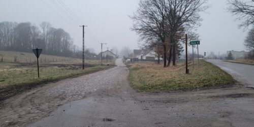 Przebudowa drogi gminnej w miejscowości Dąbie
